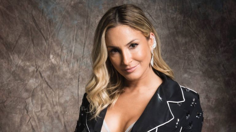 Claudia Leitte grava clipe em Los Angeles