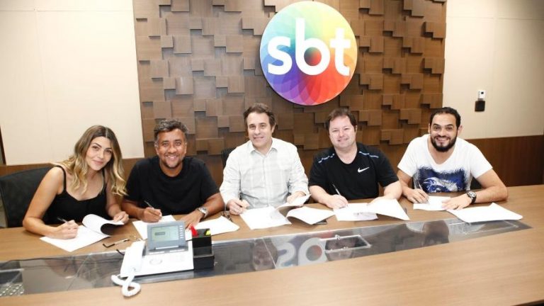 SBT renova contrato com humoristas de “A Praça é Nossa” até 2020