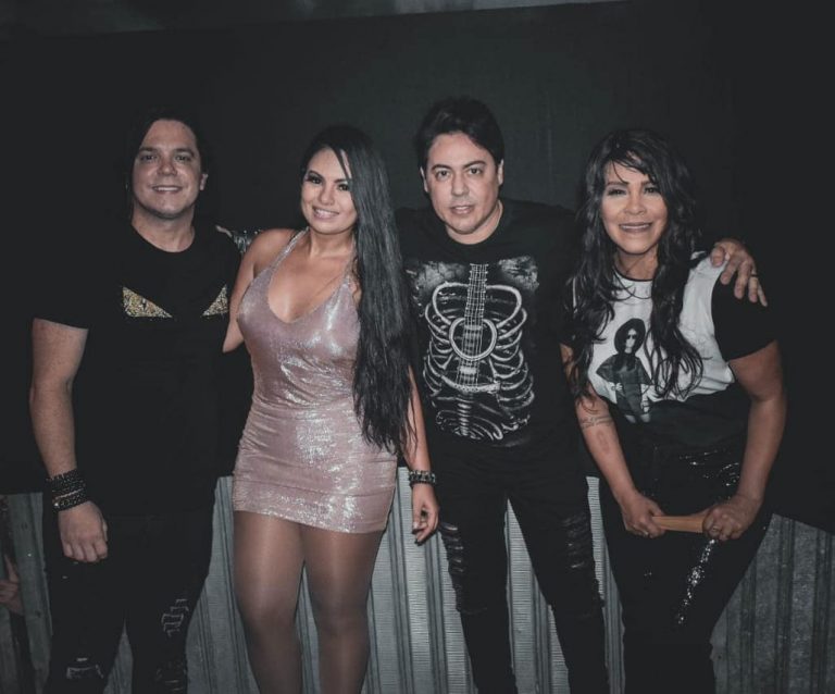 Formação original da banda Calcinha Preta faz show em Fortaleza