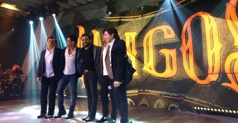 Nomes de peso do sertanejo se reúnem e relembram momentos marcantes de uma geração