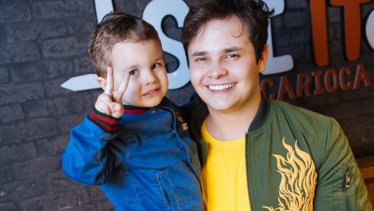 Matheus, da dupla com Kauan, faz homenagem a Gabriel Diniz