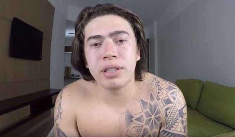 Whindersson revela que fez reposição hormonal após sofrer com ‘a famigerada brochada’