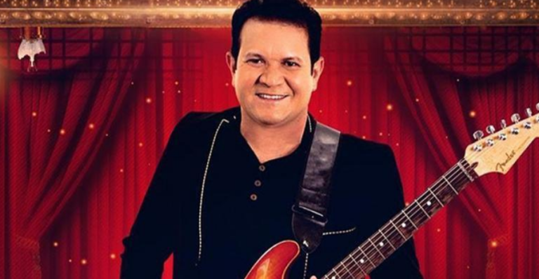 Ximbinha é flagrado pela 1ª vez com filha que teve fora do casamento com Joelma
