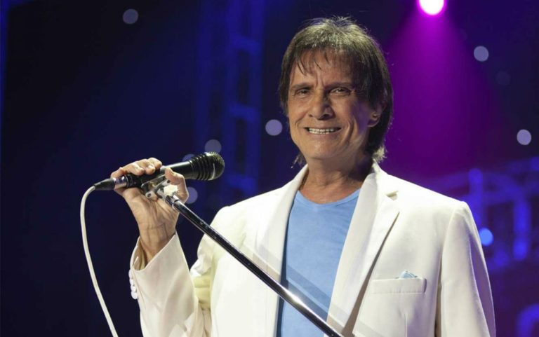 Roberto Carlos não gravará show especial de fim de ano