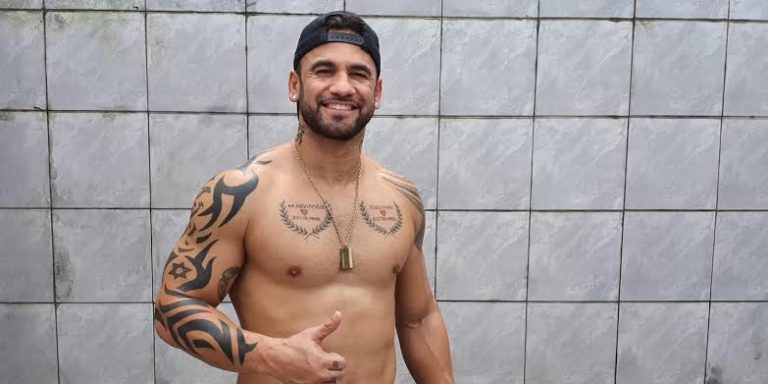 Foto íntima do ex-BBB Hadson Nery vaza na web