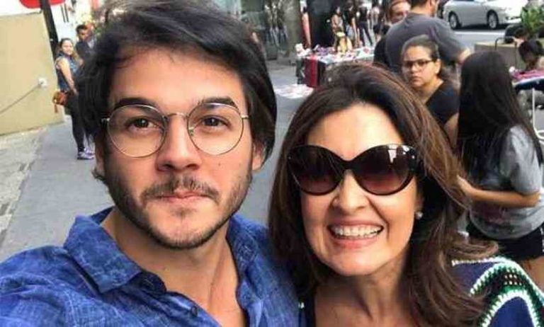 Túlio se manifesta após Fátima Bernardes trocar seu nome por William