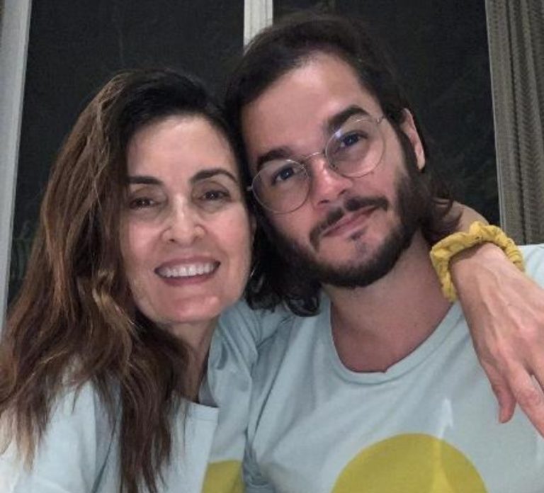 No Dia do Jornalista, Túlio Gadêlha homenageia Fátima Bernardes