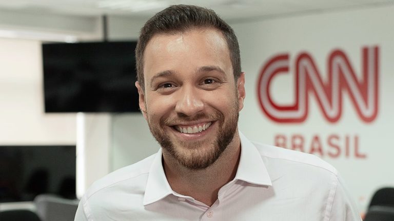 Covid-19: Jornalista da CNN Brasil leva puxão de orelha por desrespeitar medidas de proteção
