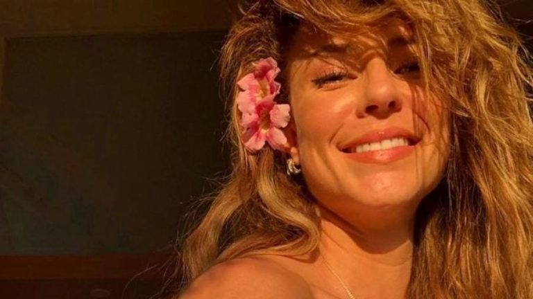 Paolla Oliveira usa rede social para celebrar Dia do Abraço