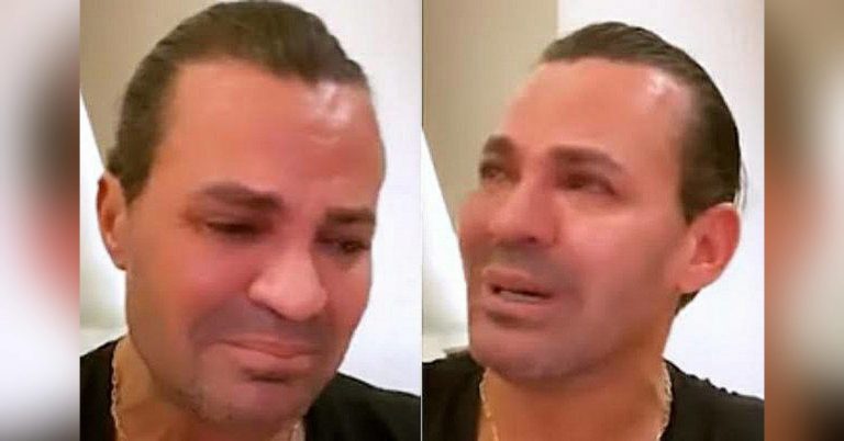 Eduardo Costa chora e afirma que irá fazer pausa na carreira