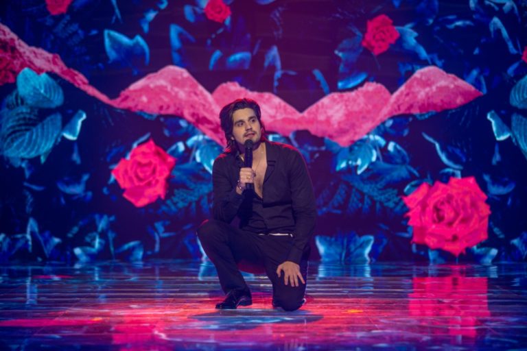 Luan Santana estreia primeiro clipe sertanejo na MTV
