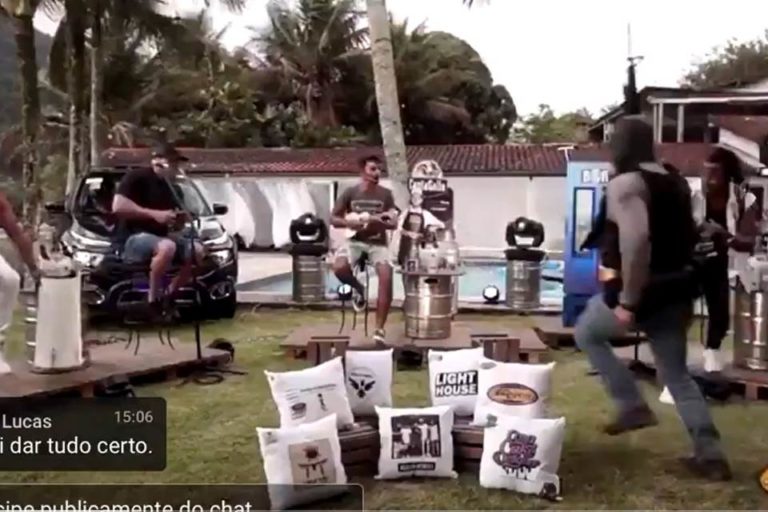 Polícia invade live de grupo de pagode