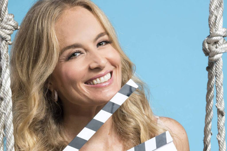 Angélica estreia novo programa em outubro