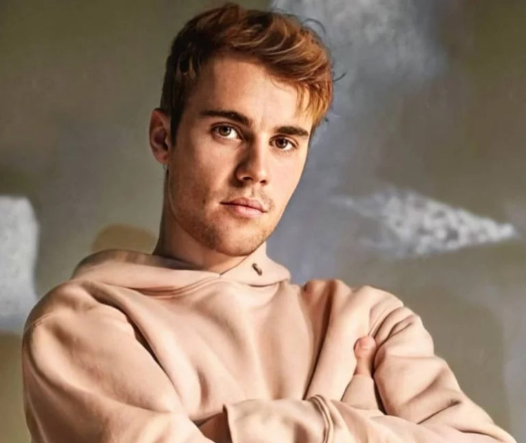 Justin Bieber faz desabafo nas redes sociais