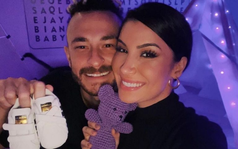 Boca Rosa confirma que está grávida de seu primeiro filho