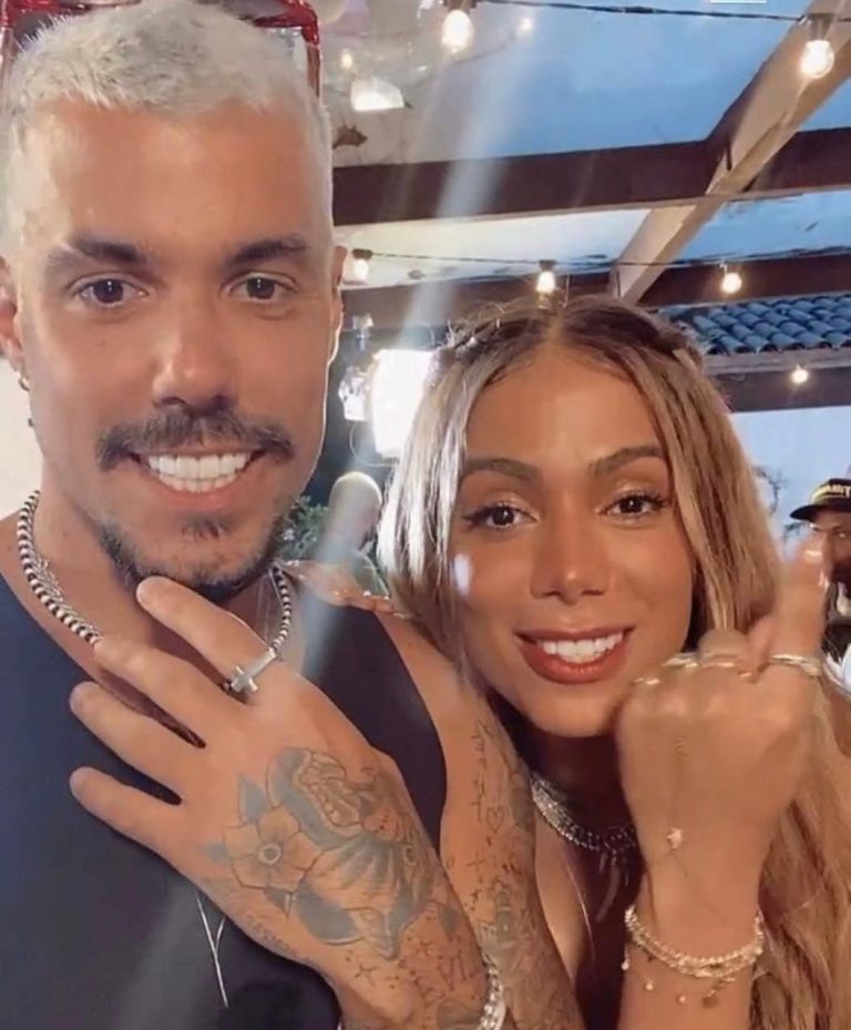 Anitta e Lipe Ribeiro aproveitam as férias juntos na República Dominicana