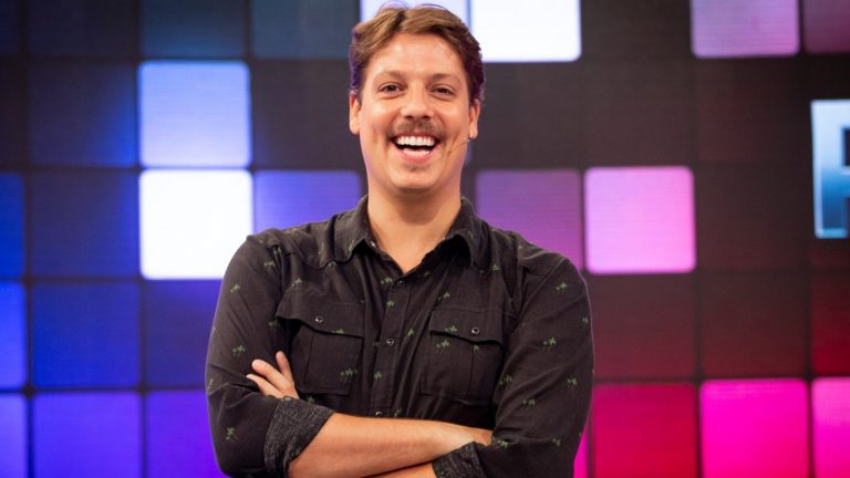 Fábio Porchat revela que teve problema de surdez na infância