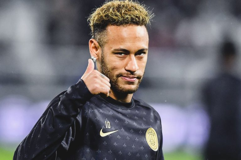 Neymar deixa de seguir Tici Pinheiro após comentário sobre novo casal