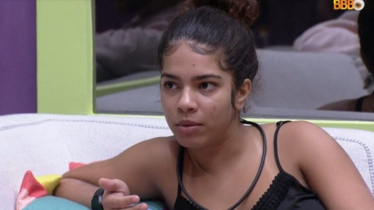 Globo decide expulsar Maria do “BBB 22” por agressão à Natália