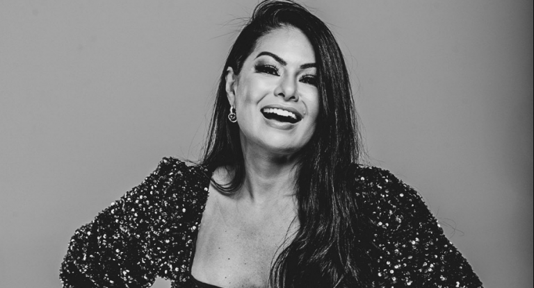 Paulinha Abelha, do Calcinha Preta, morre aos 43 anos de idade