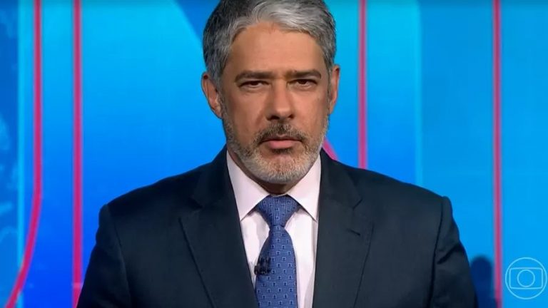 Mario Frias leva alfinetada de Bonner após viagem R$ 39,1 para os EUA