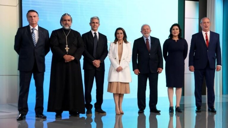 Debate na Globo: descubra o que as roupas dizem sobre cada candidato