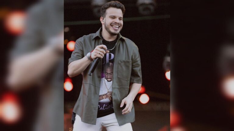 Matheus Fernandes se apresenta em Fortaleza neste sábado (29)