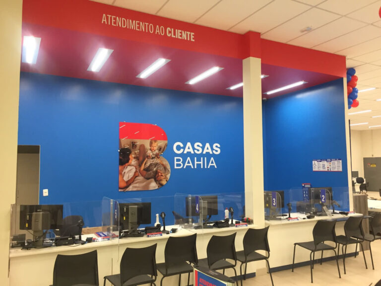 Casas Bahia inaugura loja em Cascavel