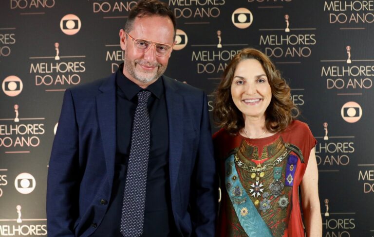 Autores de “Nos Tempos do Imperador” furam fila do horário das seis
