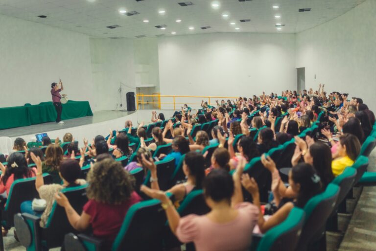 K’Os Coletivo realiza workshop gratuito com foco na primeira infância em Fortaleza