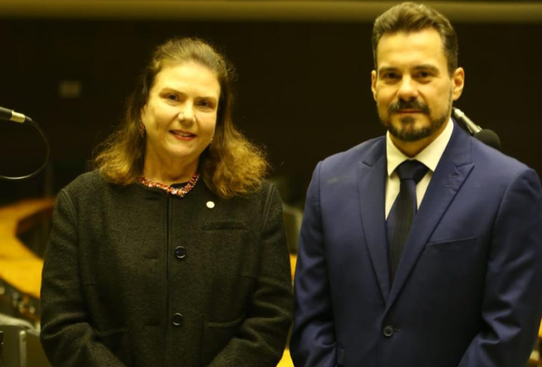 TV Cidade é homenageada na Câmara dos Deputados por seus 45 anos