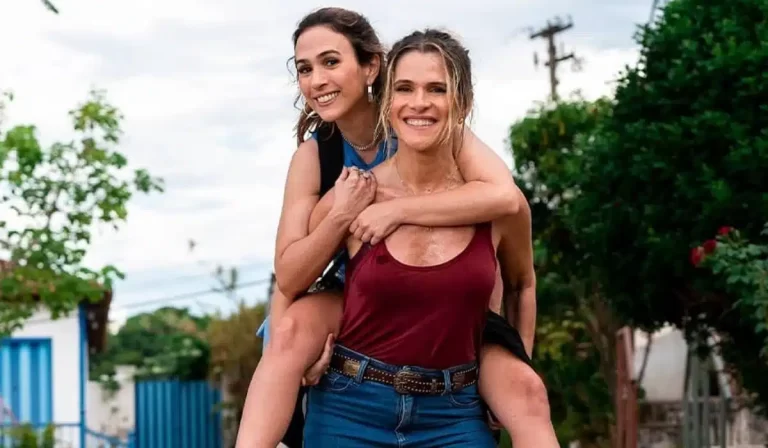 Comédia estrelada por Ingrid Guimarães e Tatá Werneck estreia dia 25