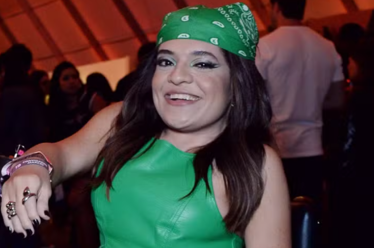 Pequena Lô conta como foi conhecer Katy Perry