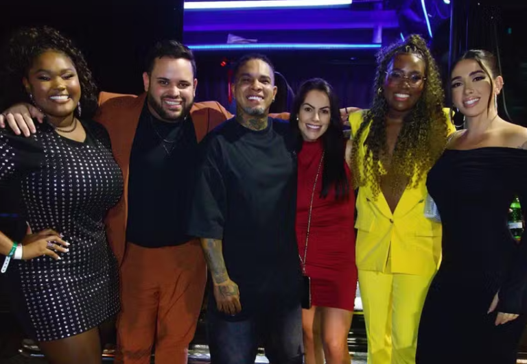 Ex-BBBs curtem show de Rodriguinho que também foi brother