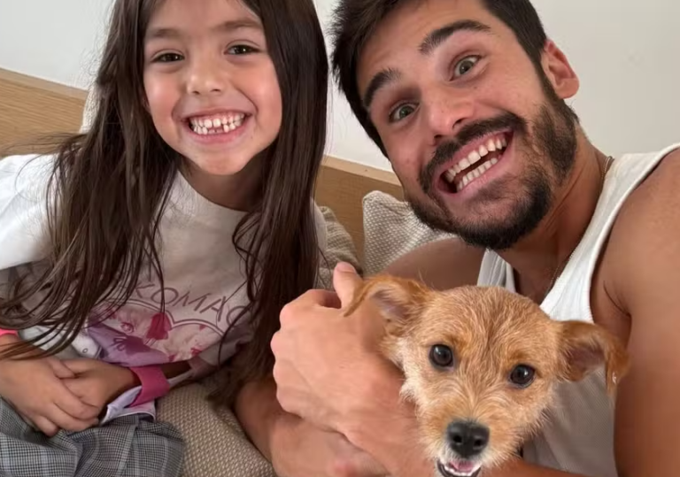 Sabrina Sato e Nicolas Prattes adotam cachorro