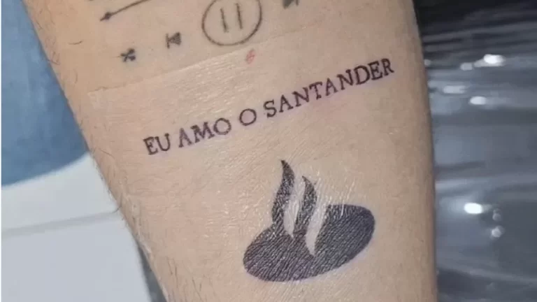 Fã tatua logo de banco na esperança de ganhar ingresso para Lady Gaga