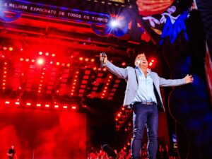 Em noite lotada, ExpoCrato 2025 mistura forró e sertanejo