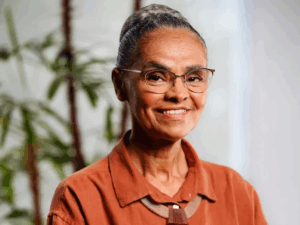 Marina Silva receberá título honorário da Universidade Regional do Cariri