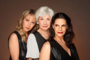 Fernanda Nobre, Ana Rosa e Helena Ranaldi chegam a Fortaleza com “Três Mulheres Altas”