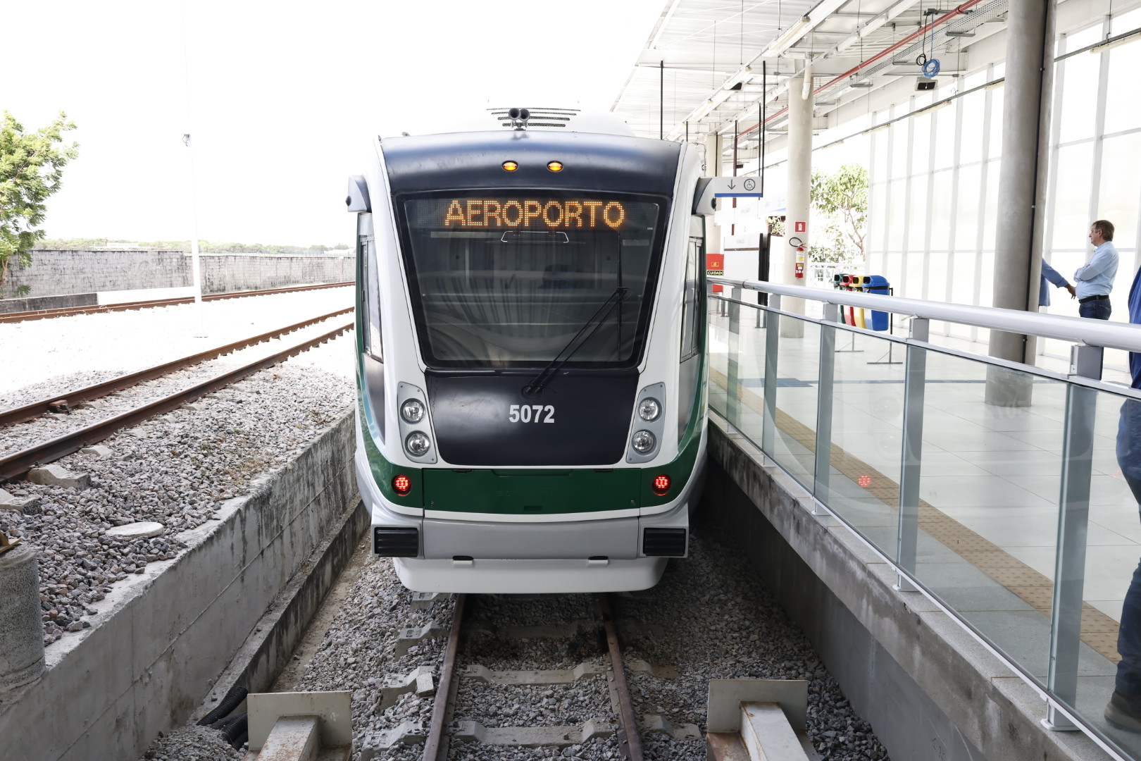 Obras do VLT Ramal Aeroporto têm entrega prevista para janeiro de 2026