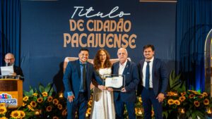 Roberto Pessoa é homenageado com o título de Cidadão Honorário de Pacajus