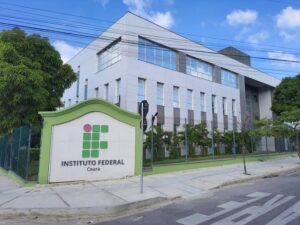 IFCE abre editais e oferta mais de 100 vagas para estagiários