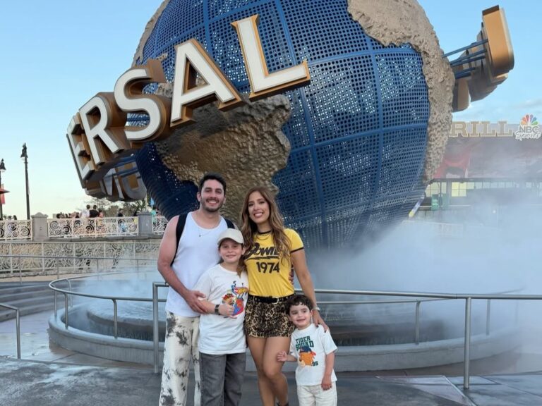 Jonas Esticado aproveita férias em família em Orlando